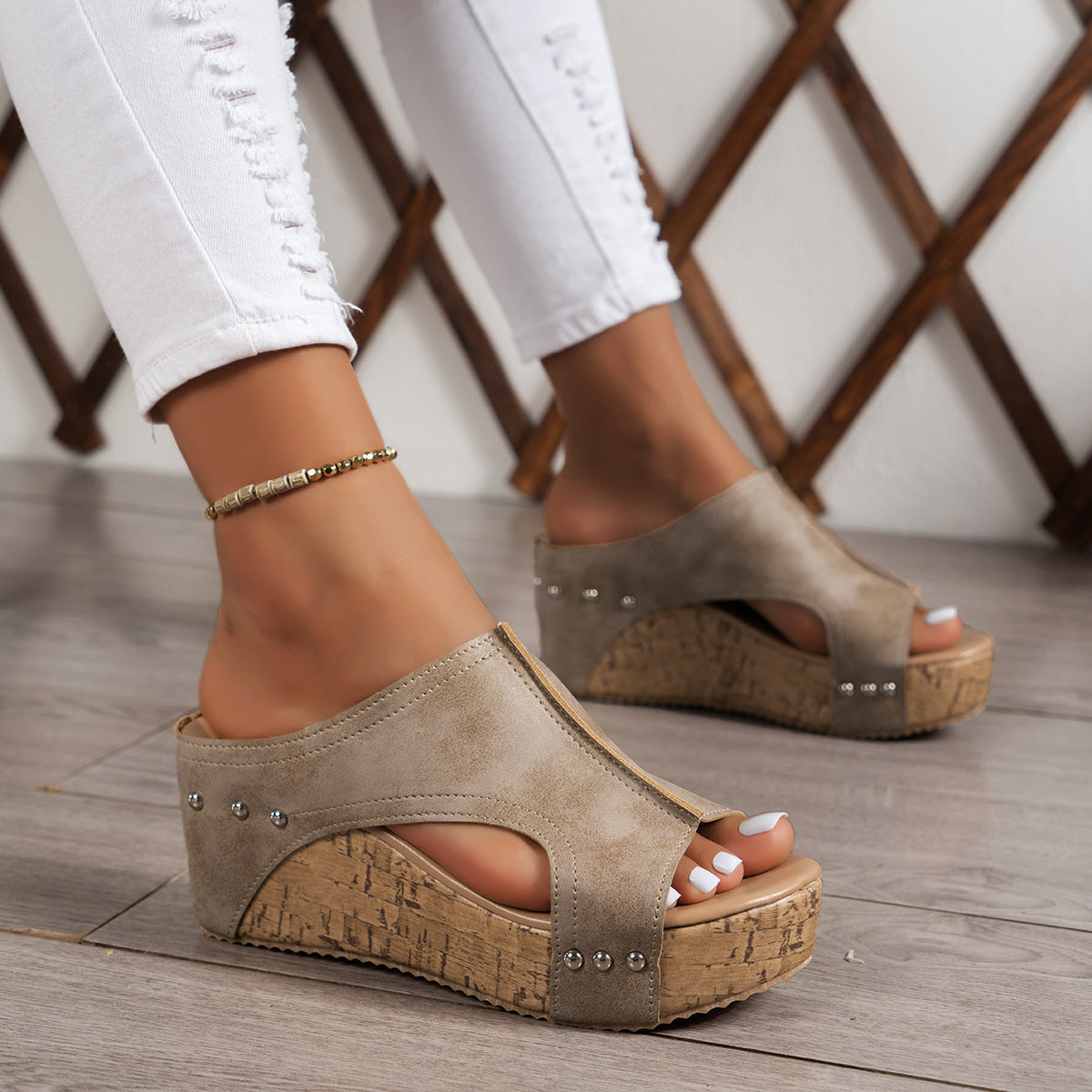 Beige / 36